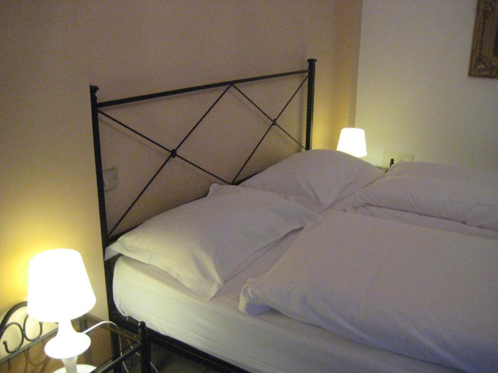 Villa Margherita Lake Maggiore Phòng bức ảnh